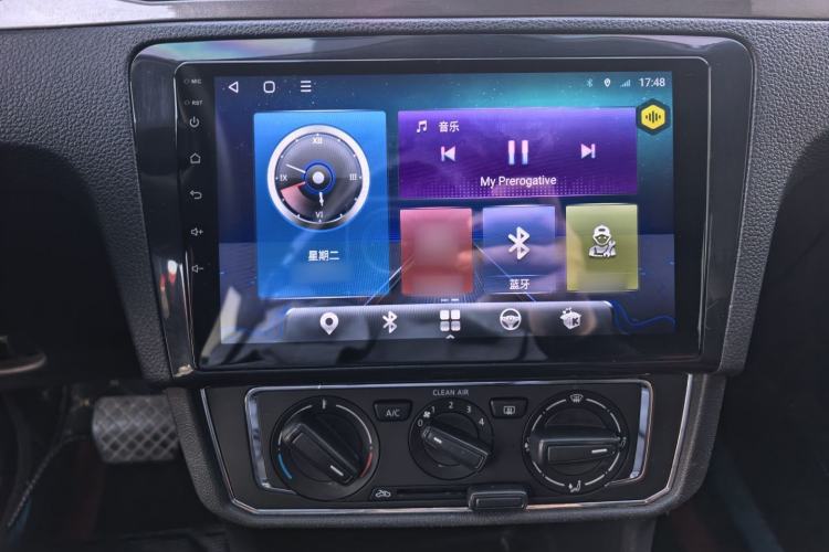 Used Volkswagen Santana 2017 Haval H6 1.6L Automatic Fashion Edition Audio And AC Panel