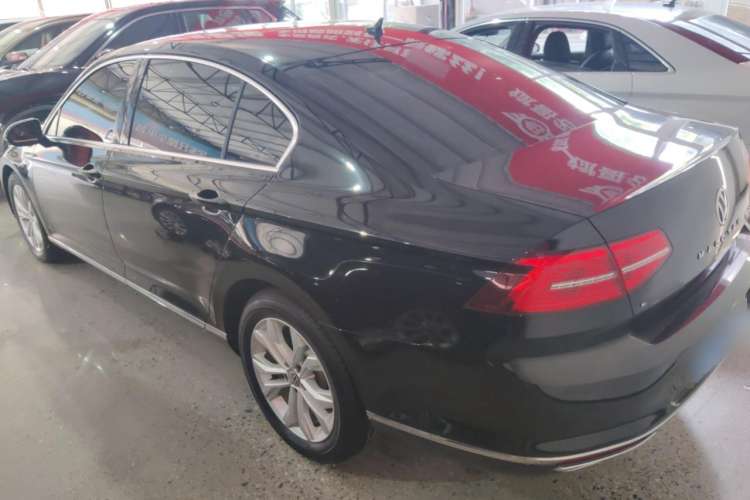 Used Volkswagen Magotan 2019 330TSI DSG Luxury Version China VI Standard
