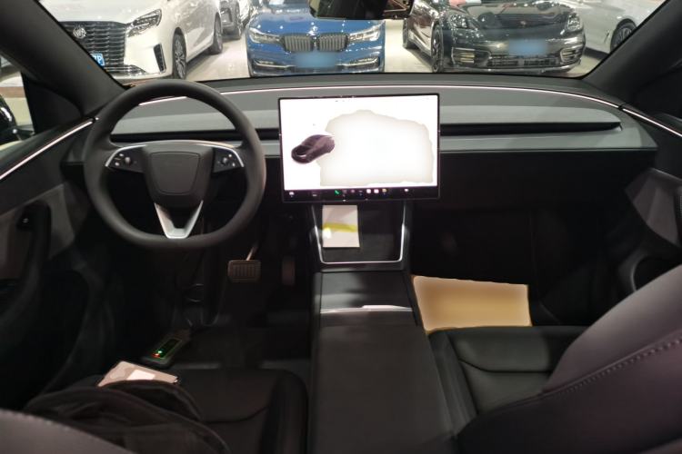 Used Tesla Model Y 2026 Rear-Drive Model

