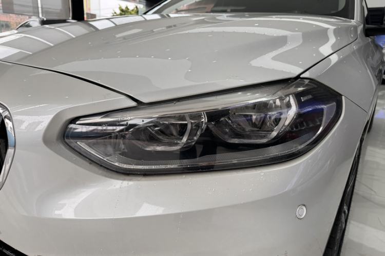 Used BMW 1 Series 2018 118i Sport Edition Exterior 1