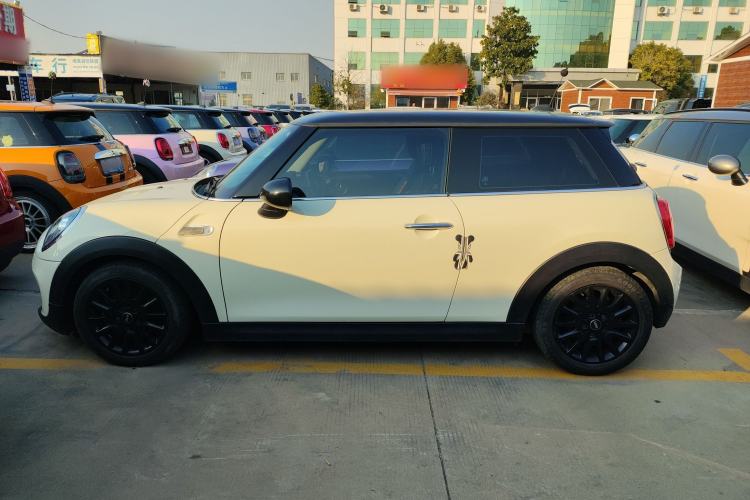 Used MINI MINI 2018 1.5T ONE PLUS
