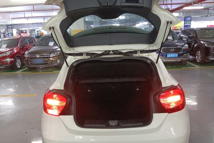 Used Mercedes-Benz A-Class 2015 A 180 Standard Model