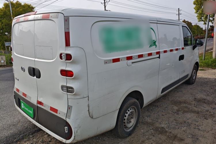 Used SAIC MAXUS Dana V1 2024 V1 Long Wheelbase Low Roof (51 kWh)
