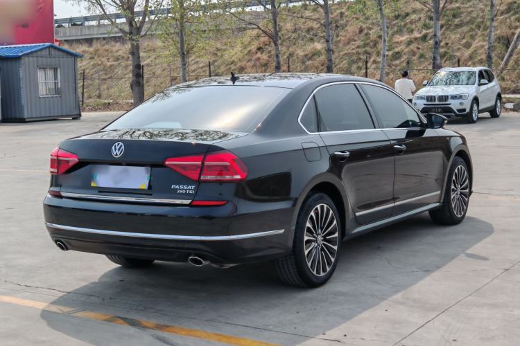 Used Volkswagen Passat 2017 380TSI DSG Prestige Edition Exterior 5