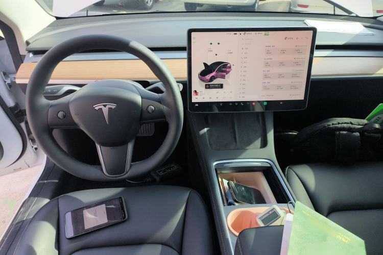 Used Tesla Model 3 2022 Rear-Wheel-Drive Version Center Console