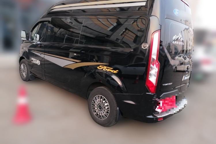 Used Ford Transit 2019 2.0T Diesel Commercial & Travel Mid-axle Mid-roof 9-Seater China VI