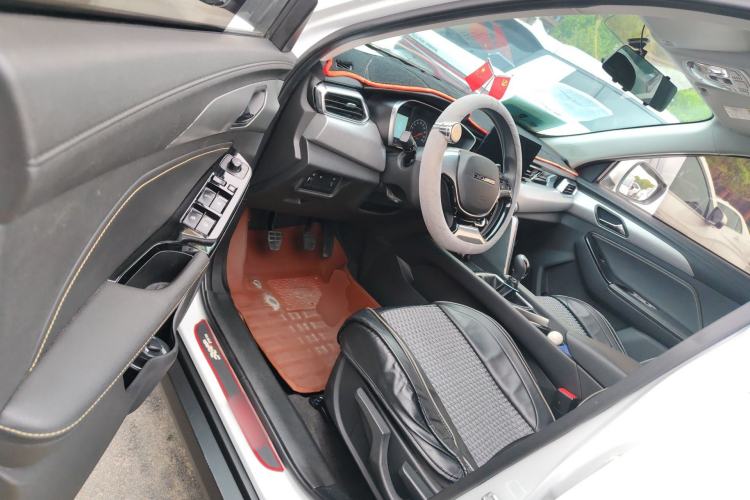 Used BAIC Beijing X3 2019 1.5T Manual Glory Edition