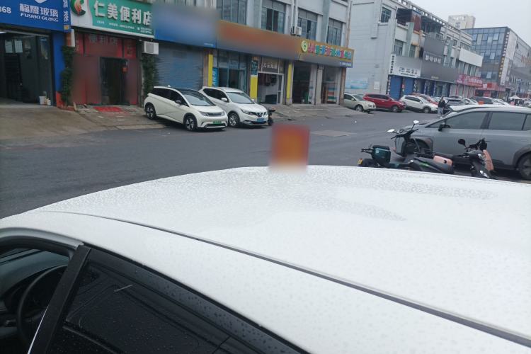 Used Toyota YARiS L Zhi Xuan 2016 Revised 1.5E CVT Charming Edition Roof