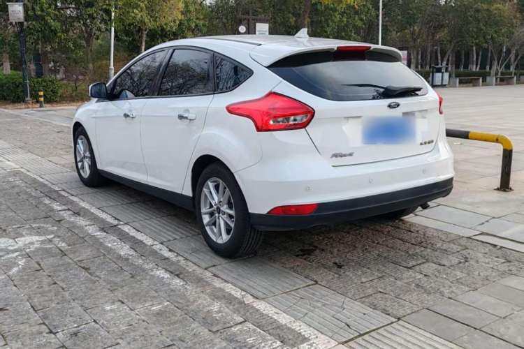 Used Ford Focus 2017 Hatchback 1.6L Automatic Fashion Edition Smart Drive Version