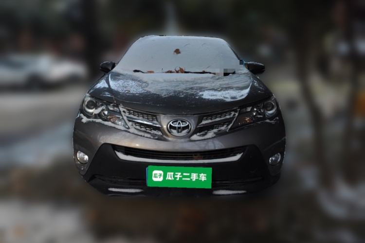 Used Toyota RAV4 2015 2.0L CVT Two-Wheel Drive Fashion Edition