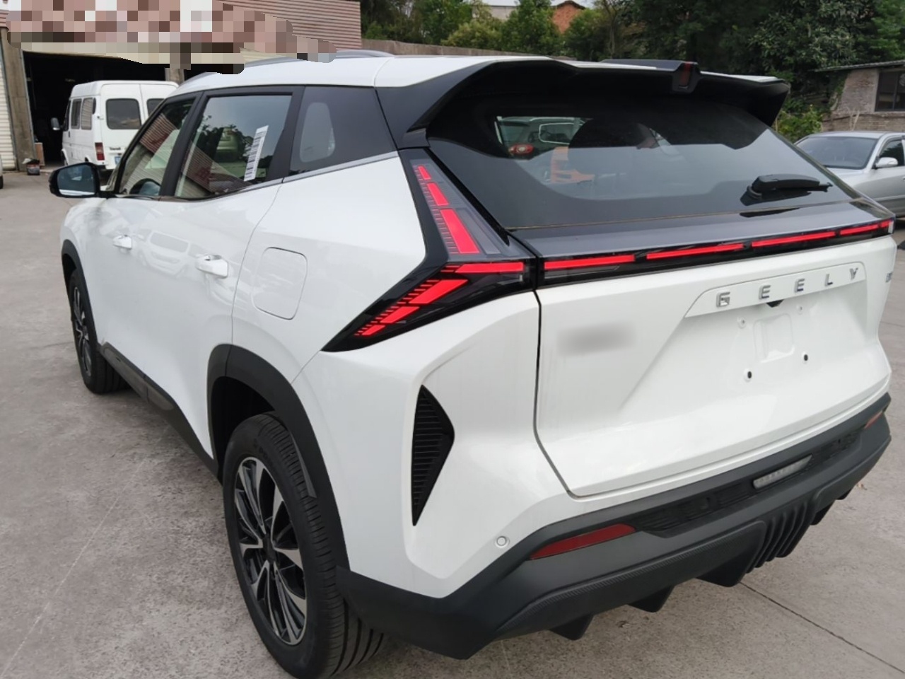 Geely Auto Emgrand X7 Sport 2026 Model 1.5TD Aspirational — снимка 4