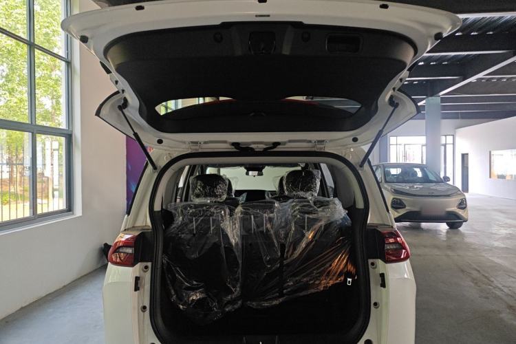 Used GAC Trumpchi M6 2023 PRO 270T DCT Luxury Edition