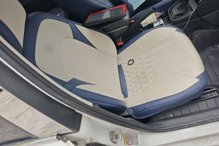 Used Volkswagen Santana 2015 1.6L Automatic Fashion Edition