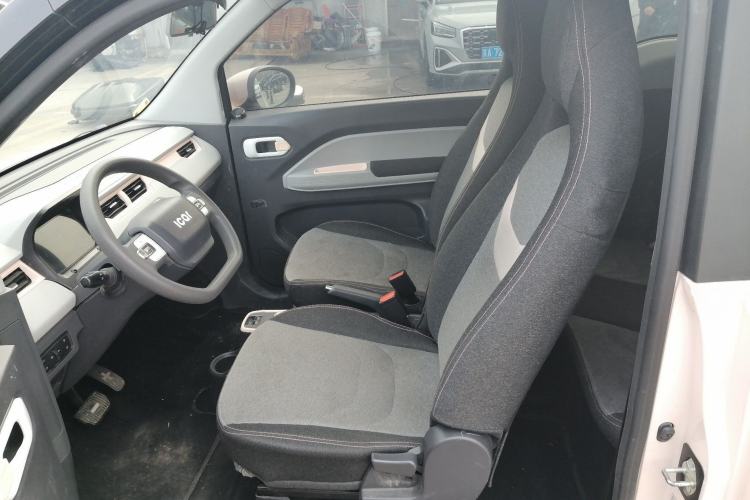 Used Chery QQ Ice Cream 2022 170km Sundae Phosphate Lithium-Ion
