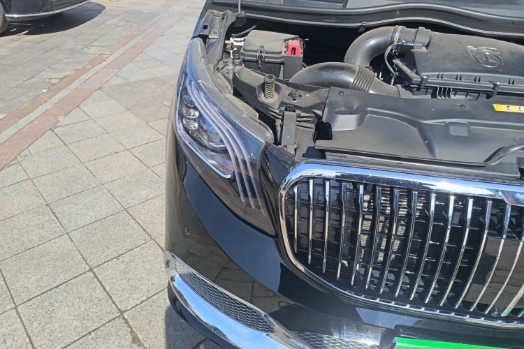 Used Mercedes-Benz Vito 2023 2.0T Elite Version 7 Seats Exterior 6