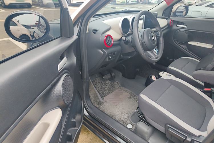 Used ORA Black Cat 2021 301km Cute Pet Edition Driver Seat