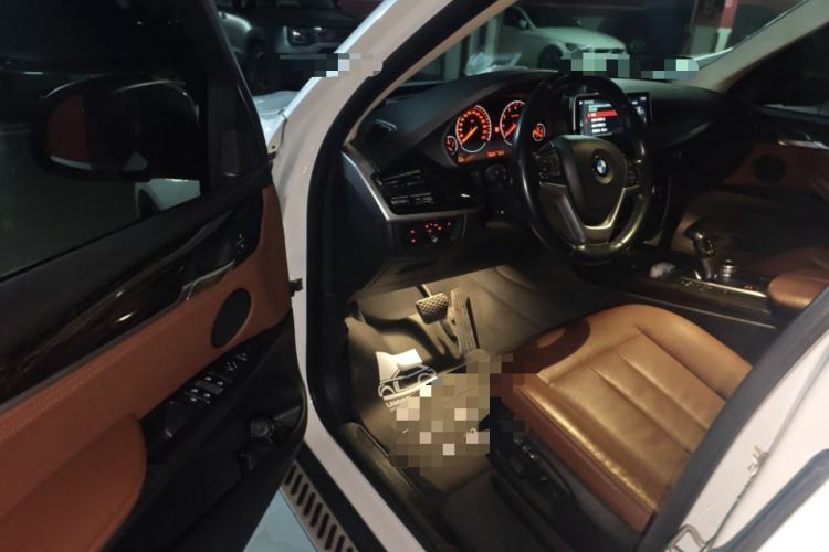 Used BMW X5 2014 xDrive35i Leading Model