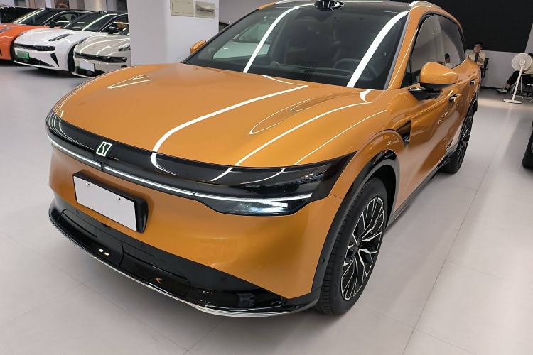 Used Zeekr 7X 2025 100 kWh Long-Range Rear-Wheel Drive with Intelligent Driving Features