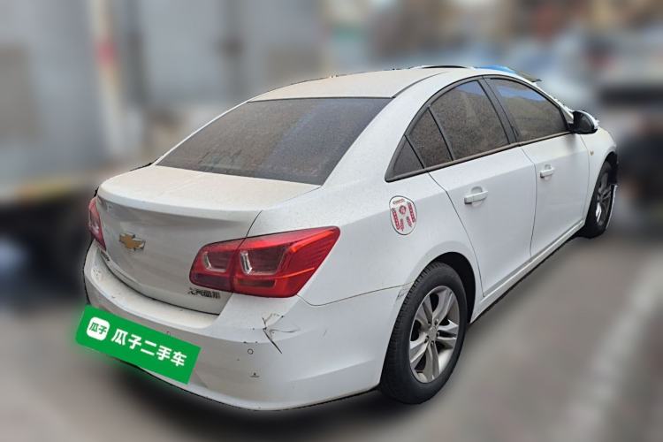 Used Chevrolet Cruze 2015 1.5L Classic SE AT Rear Right 45 Deg