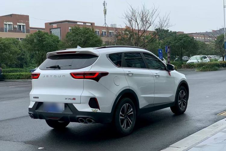 Used JETOUR X70S 2023 1.5T DCT Glory Edition 7-Seater
