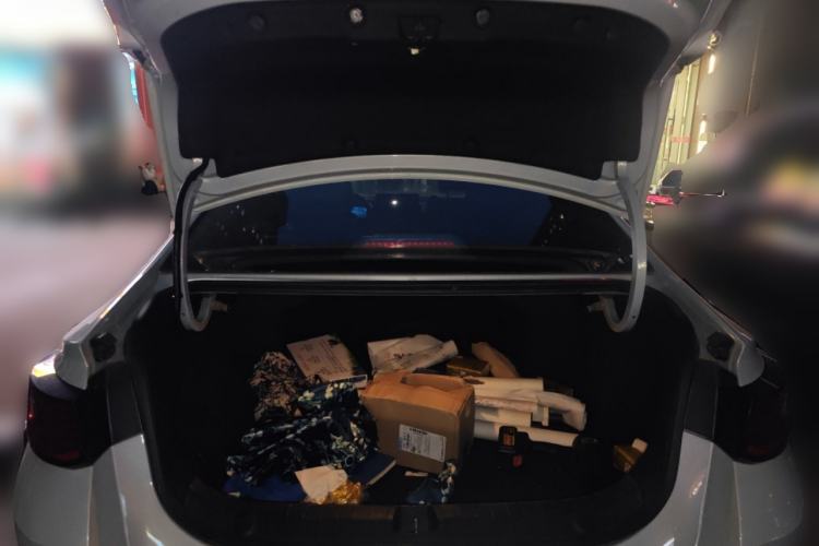 Used Geely Auto Emgrand L HiP 2022 1.5TD-DHT Pro 100KM Super Rui Trunk