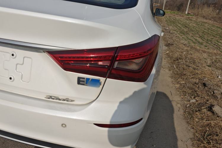 Used Changan Eado New Energy 2019 EV460 Smart Edition
