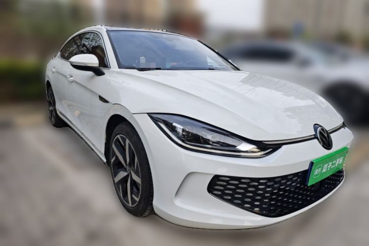 Used Volkswagen Lamando 2024 Lavida L 280TSI DSG Cool & Spicy Edition Front Right 45 Deg