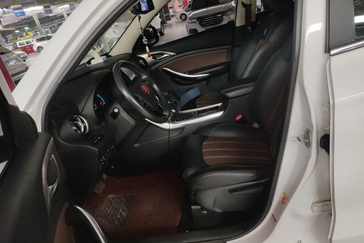 Used BYD Song 2017 Gaishe Upgrade Edition 1.5TID Automatic Elite Model
