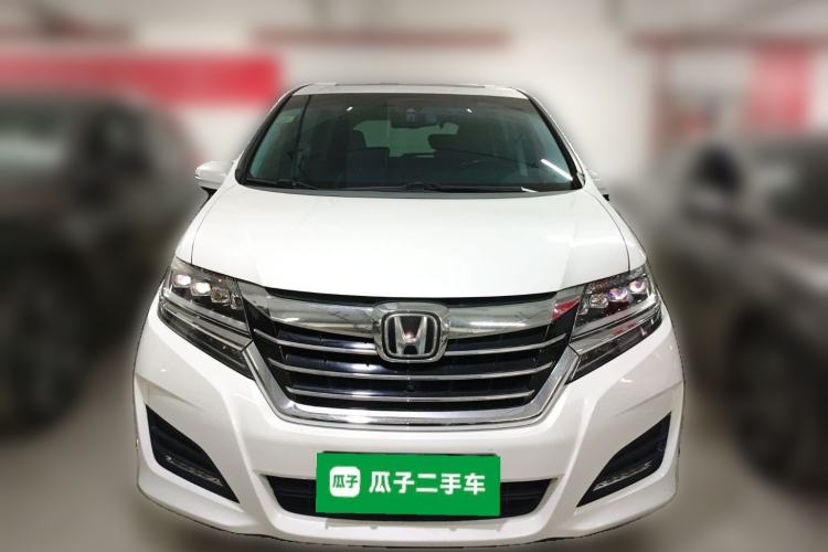 Used Honda Elysion 2016 2.4L Supreme Edition

