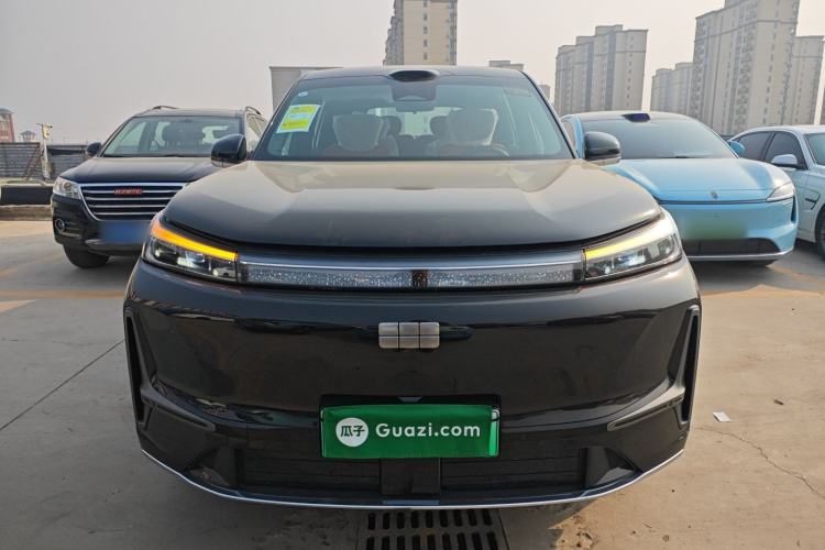 Used Geely Galaxy M9 2025 Model 230km Two-Wheel-Drive Smart Navigation Edition Exterior 1