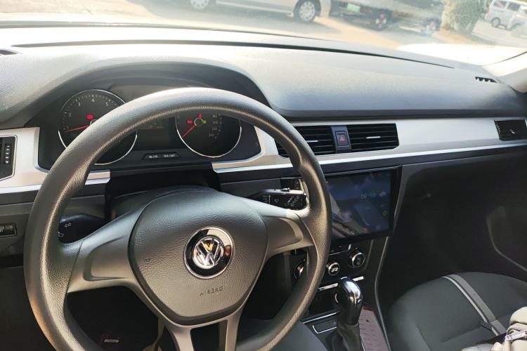 Used Volkswagen C-TREK 2020 1.5L Automatic Fashion Edition Interior 2