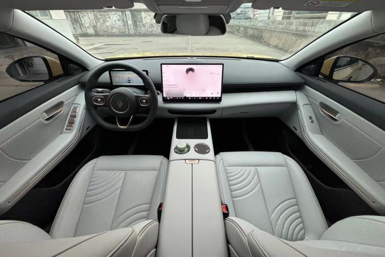 Used Baojun Enjoy 2025 Plug-in Hybrid 140km Luxury Edition