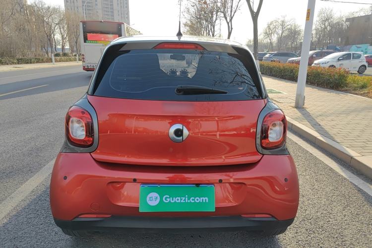 Used smart forfour 2016 1.0L 52 kW Dynamic Edition