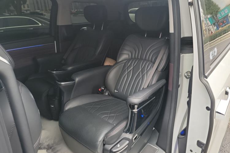 Used GAC Trumpchi M8 2024 Master Series 400T Prestige Edition
