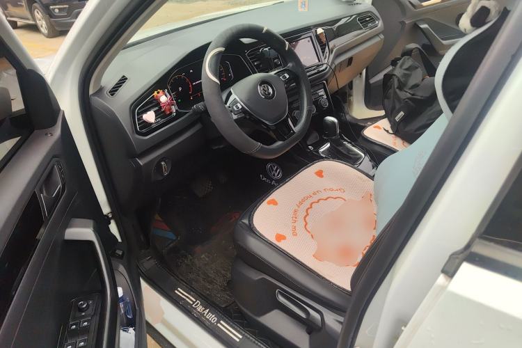 Used Volkswagen T-ROC 2020 280TSI DSG Two-Wheel Drive Comfort Version Driver Seat