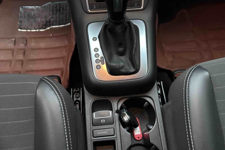 Used Volkswagen Tiguan L 2016 300TSI Automatic Two-Wheel Drive Trend Edition