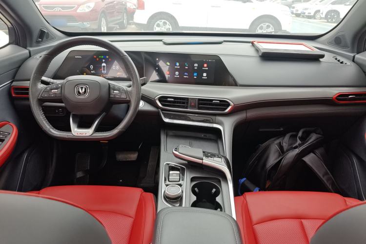 Used Changan UNI-T 2020 1.5T Prestige Version
