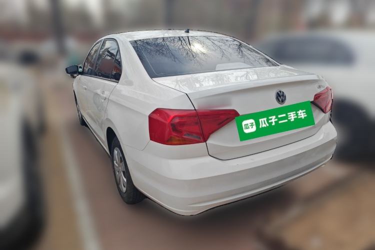 Used Volkswagen Jetta 2017 1.4L Manual Fashion Edition
