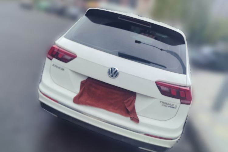 Used Volkswagen Tiguan L New Energy 2019 430 PHEV Hybrid Luxury Edition Rear Right 45 Deg