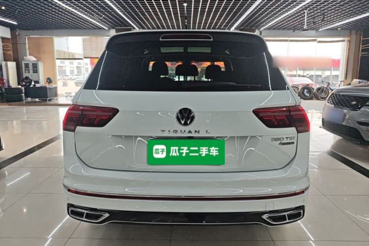Used Volkswagen Tiguan L 2023 Facelifted 380TSI Automatic All-Wheel Drive R-Line Plus Version 7-Seater Rear