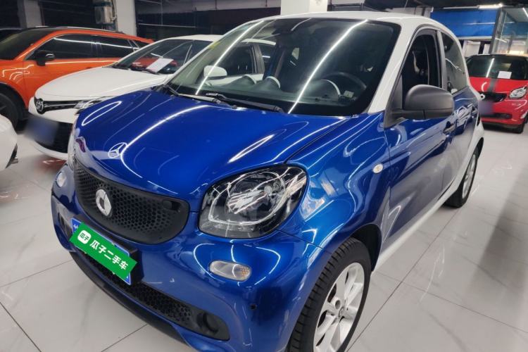 Used smart forfour 2018 1.0L 52 kW Dynamic Edition