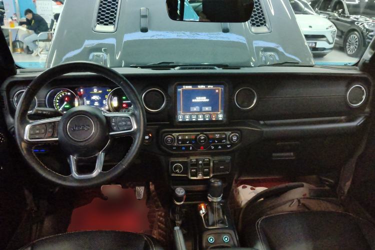 Used Jeep Wrangler New Energy 2021 Four-Door 2.0T 4xe Sahara First Edition Center Console