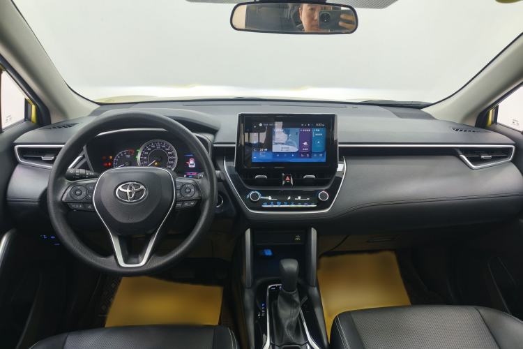 Used Toyota FRONTLANDER 2022 2.0L CVT Luxury PLUS Edition