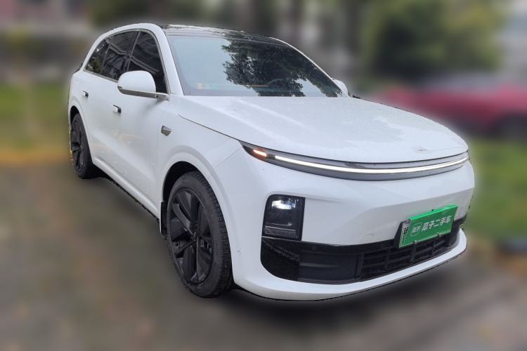 Used Li Auto L6 2024 Pro Model Front Right 45 Deg