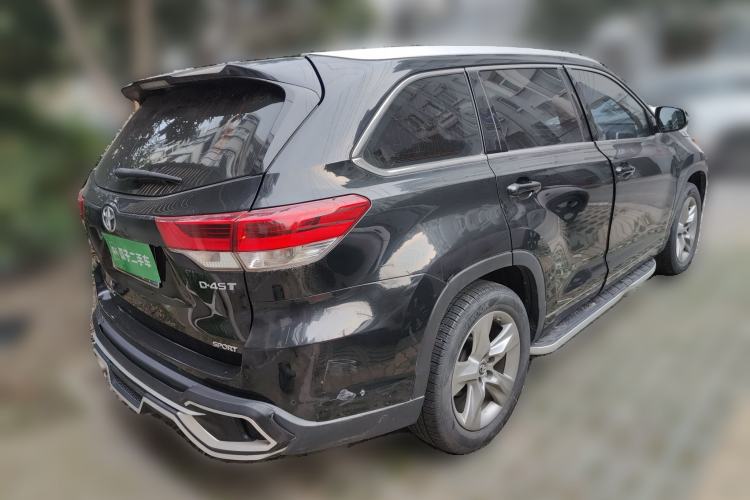 Used Toyota Highlander 2018 2.0T Two-Wheel Drive Luxury Edition 7 Seats China VI Standard