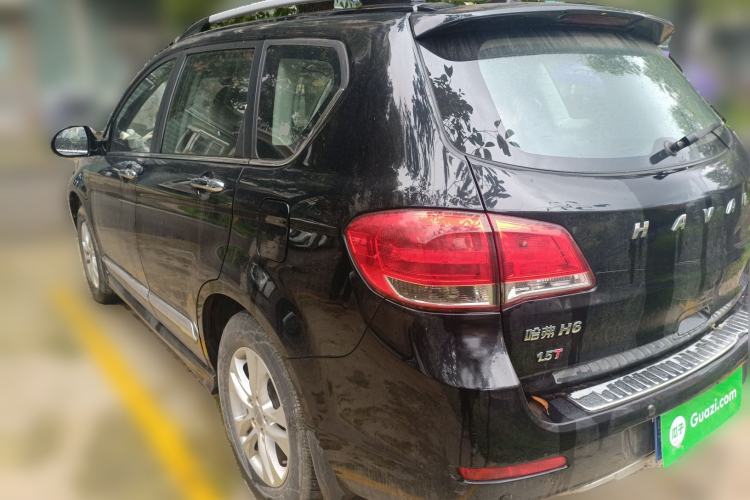 Used Haval H6 2015 Upgraded Model 1.5T Manual Two-Wheel Drive Elite Version