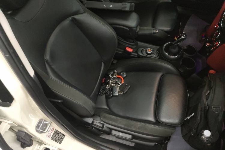 Used MINI 2018 1.5T COOPER Artist Five-Door Edition
