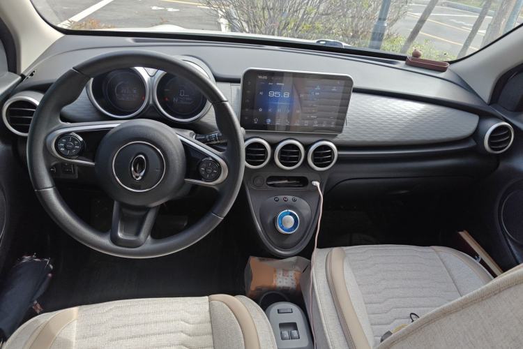 Used ORA Black Cat 2019 301km Standard Edition Center Console