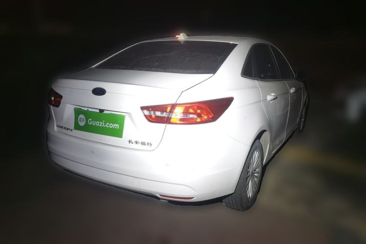 Used Ford Escort 2015 1.5L Automatic Comfort Edition Rear Right 45 Deg