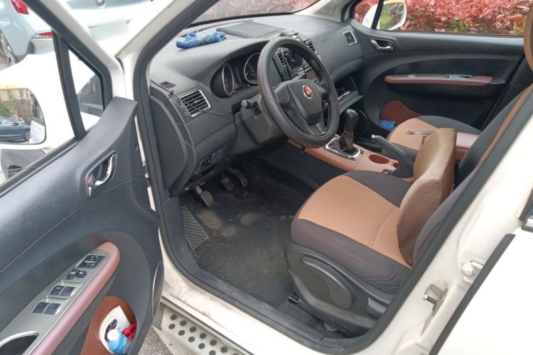 Used FORTHING Joyear X5 2015 1.6L Manual Luxury Model Driver Seat